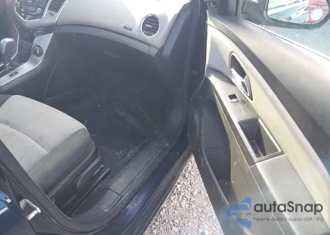 2011 Chevrolet Cruze Ls z USA, uszkodzony, nr VIN 1G1PC5SHXB7191970